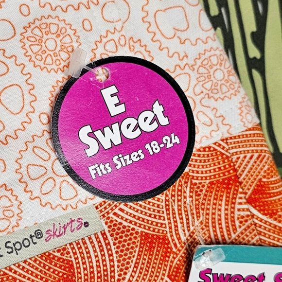 SWEET SPOT | NWT! REVERSIBLE\ADJUSTABLE ATHLETIC WALKING SKIRT -FITS SIZ… - Picture 12 of 14